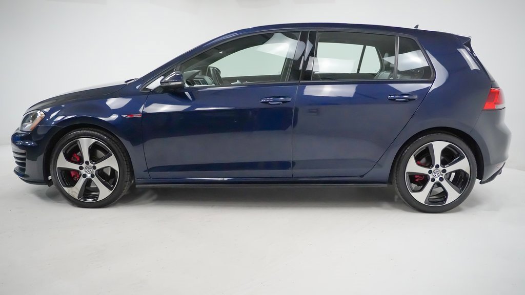 Used 2016 Volkswagen GTI SE image 2