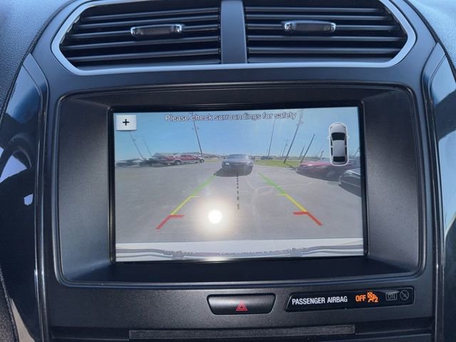 Used 2017 Ford Explorer XLT w/ Equipment Group 201A image 18