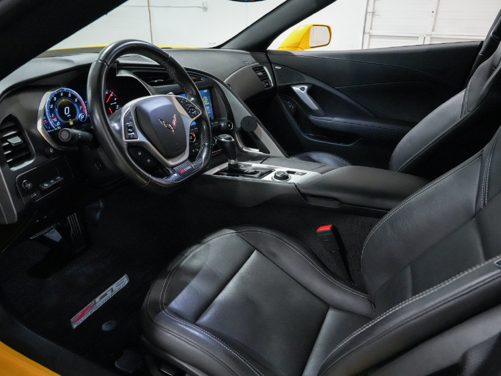 Used 2019 Chevrolet Corvette Z06 RWD image 10