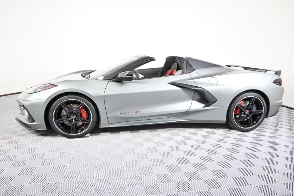 Used 2022 Chevrolet Corvette Stingray Premium Conv w/ Z51 Performance Package image 12