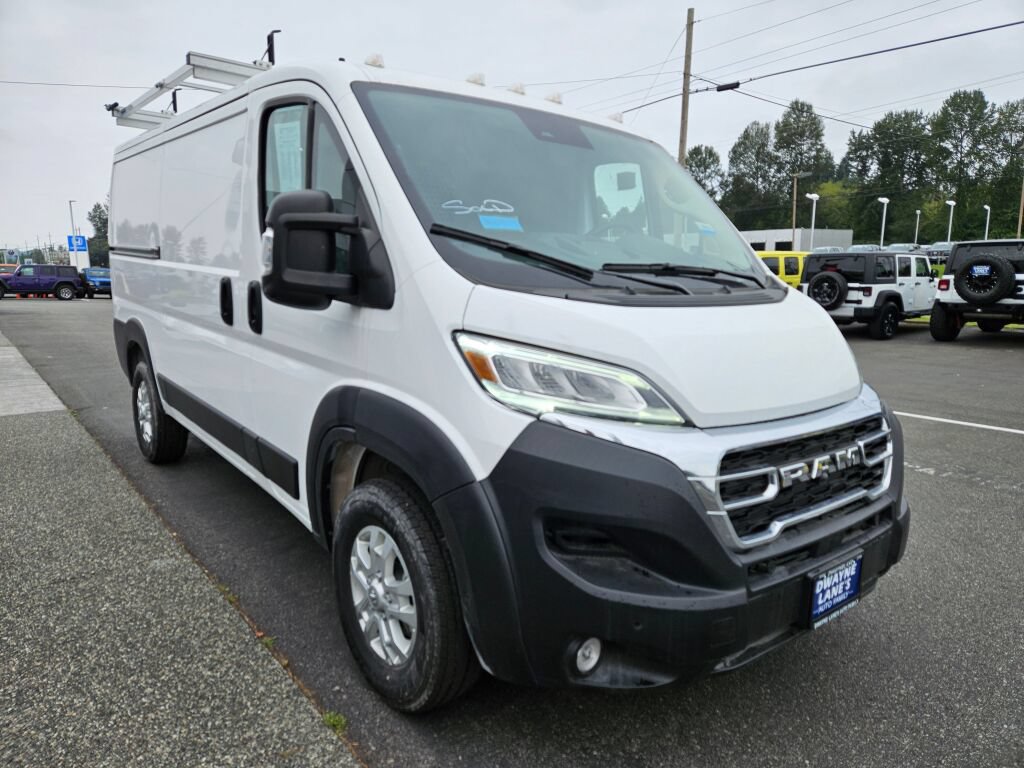 Used 2025 RAM ProMaster 2500 w/ Quick Order Package 22G SLT FWD image 7