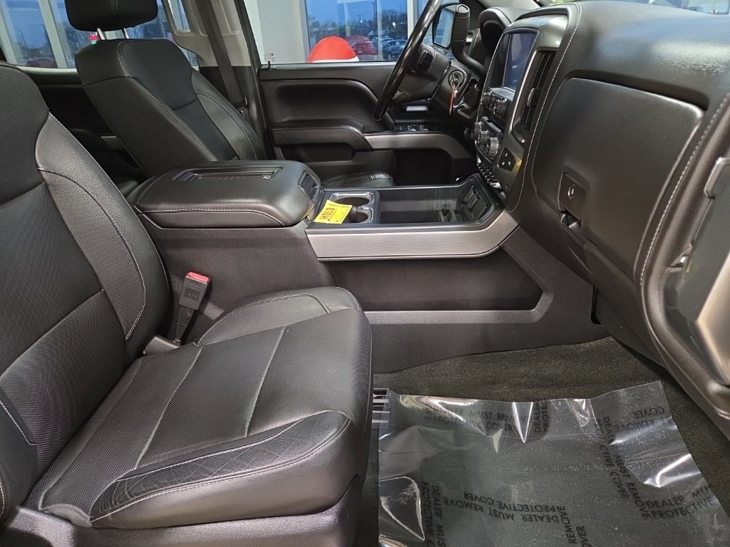 Used 2018 Chevrolet Silverado 1500 LTZ Z71 w/ Redline Edition image 20