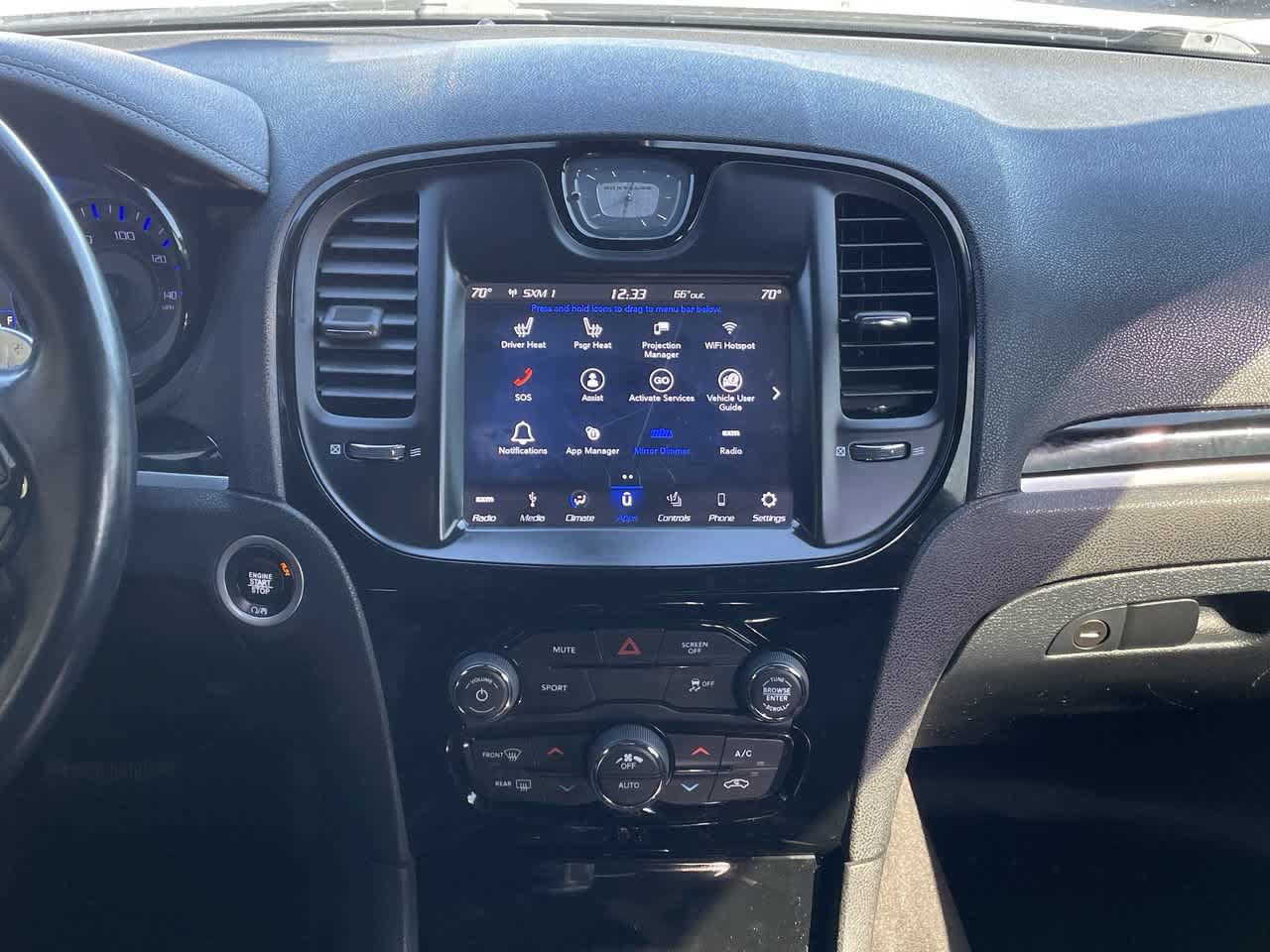 Used 2018 Chrysler 300 S AWD/4WD image 13