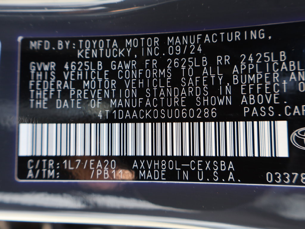 Used 2025 Toyota Camry SE FWD image 41