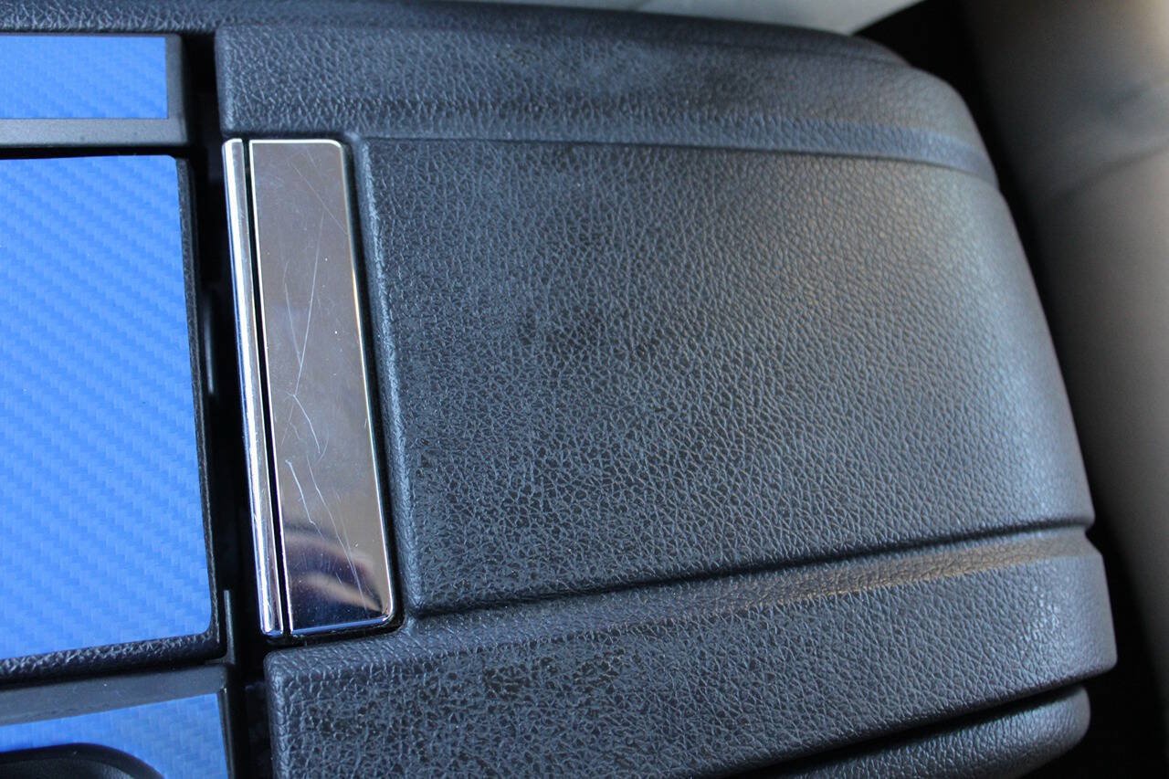 Used 2011 Ford Mustang GT Premium w/ Comfort Pkg RWD image 21