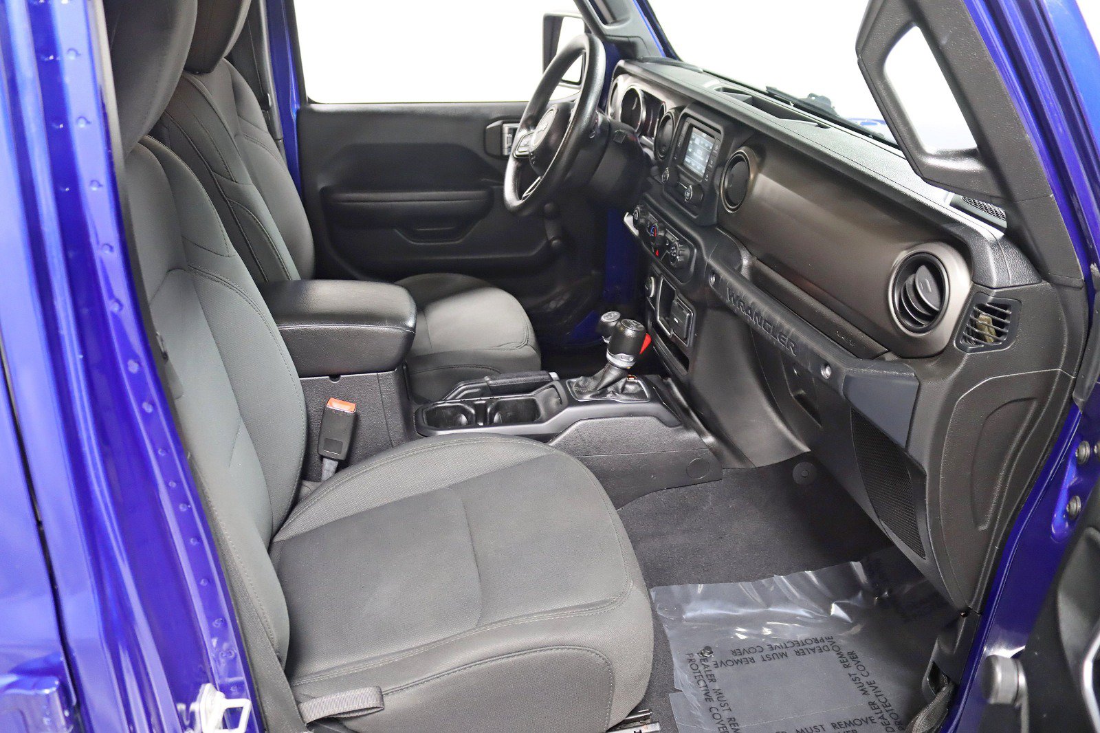 Used 2018 Jeep Wrangler Unlimited Sport AWD/4WD image 29