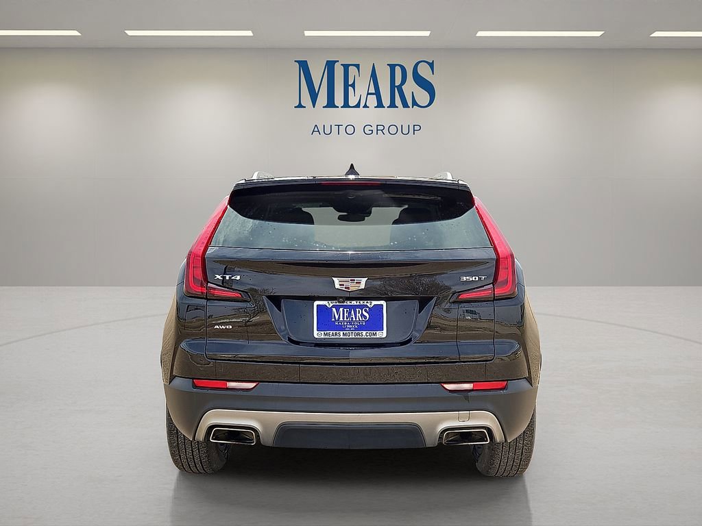 Used 2023 Cadillac XT4 Premium Luxury AWD/4WD image 4