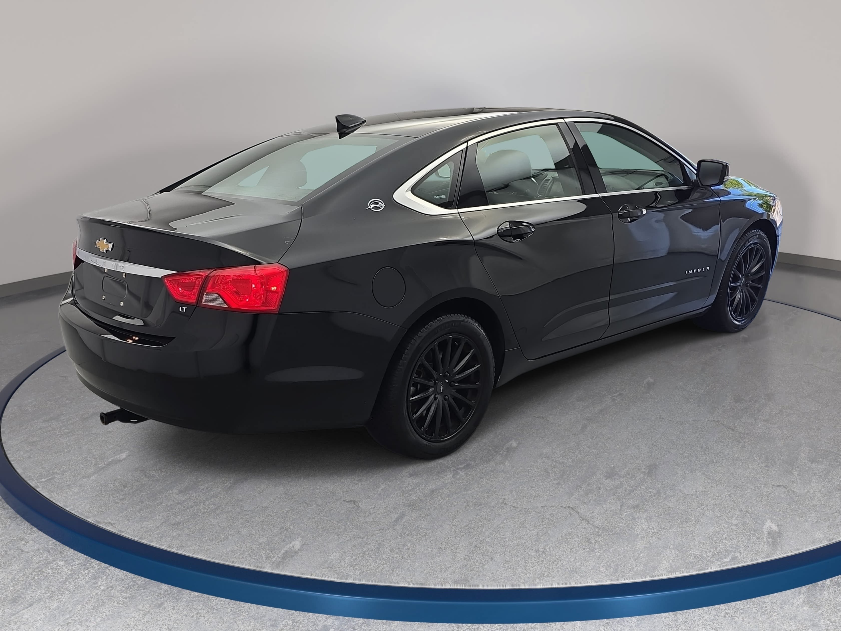 Used 2017 Chevrolet Impala LT FWD image 5