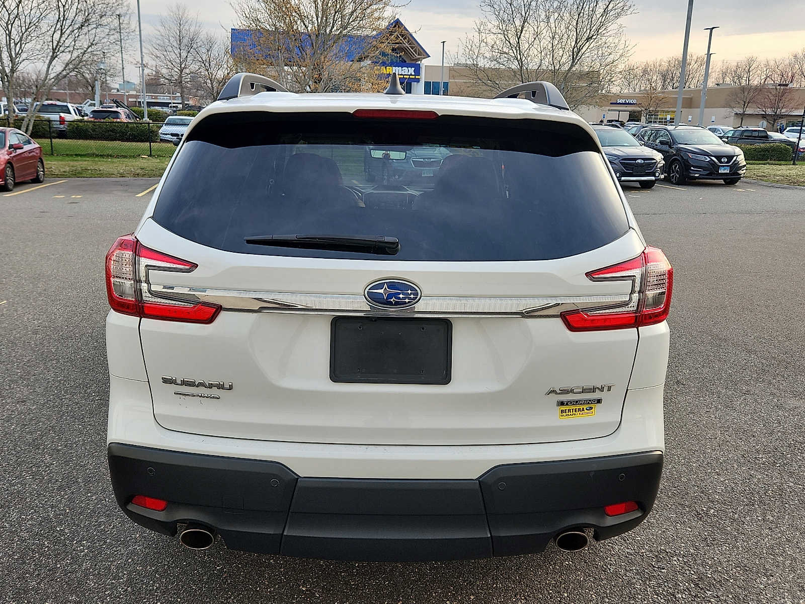 Used 2023 Subaru Ascent Touring image 5