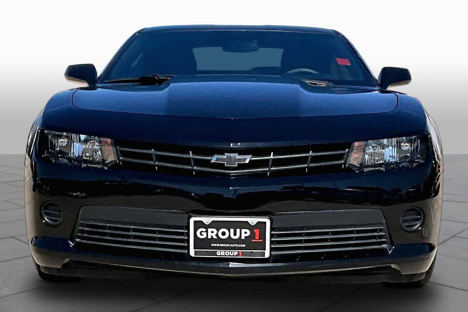 Used 2015 Chevrolet Camaro LS RWD image 4