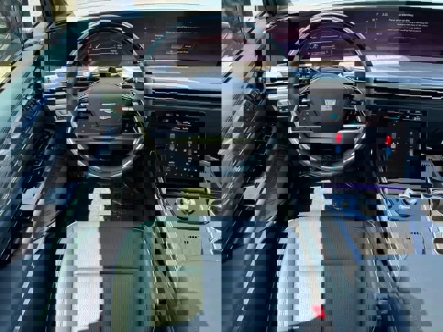 New 2025 Cadillac Escalade IQ Luxury 2 image 14