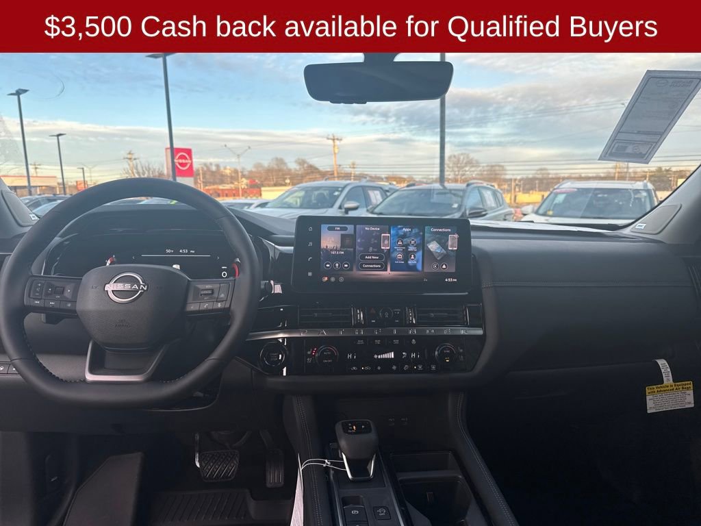 New 2026 Nissan Pathfinder Platinum image 13