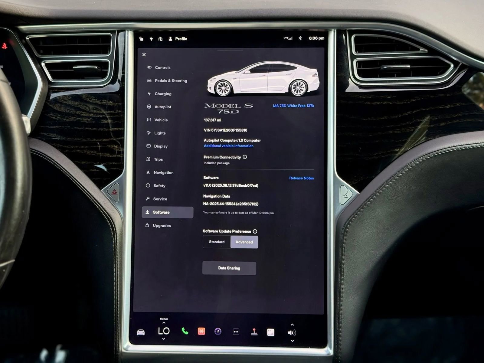 Used 2016 Tesla Model S 75D image 14