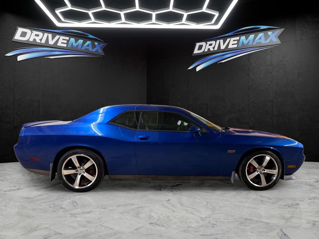 Used 2012 Dodge Challenger SRT8 RWD image 4