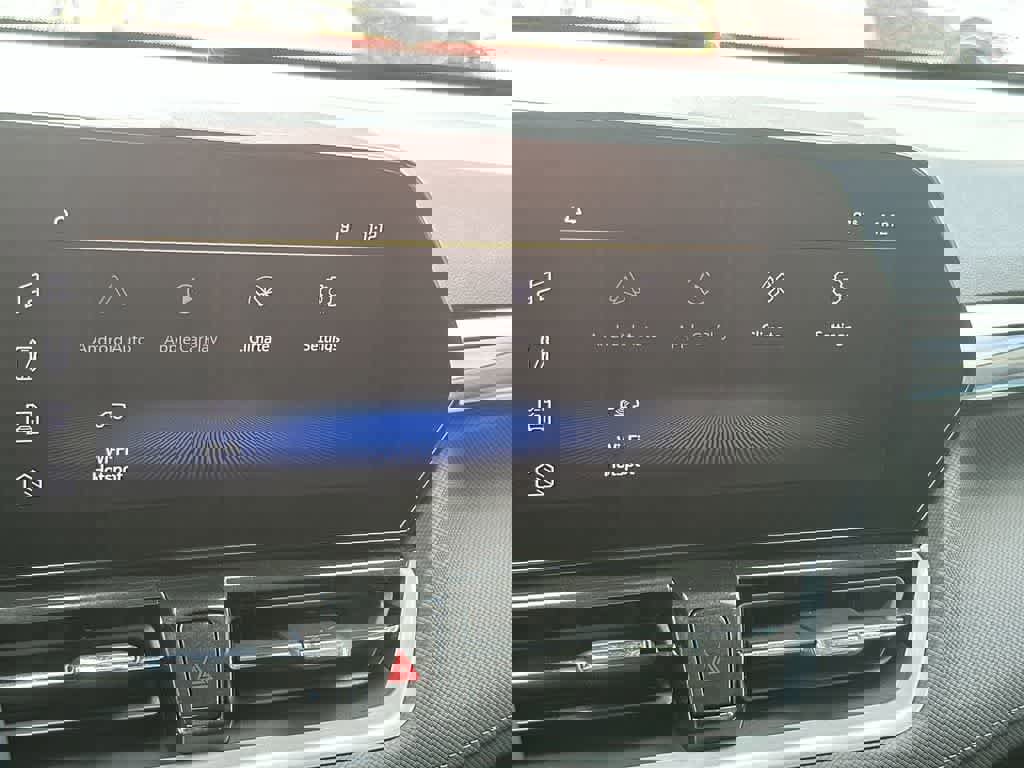 Used 2025 Chevrolet TrailBlazer LT w/ Convenience Package image 18