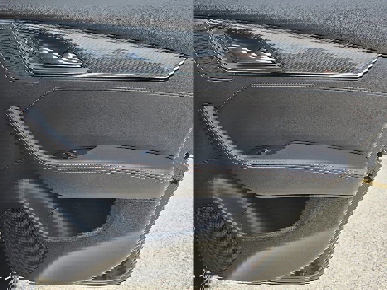 Used 2025 Cadillac CT5 Sport w/ Technology Package image 36