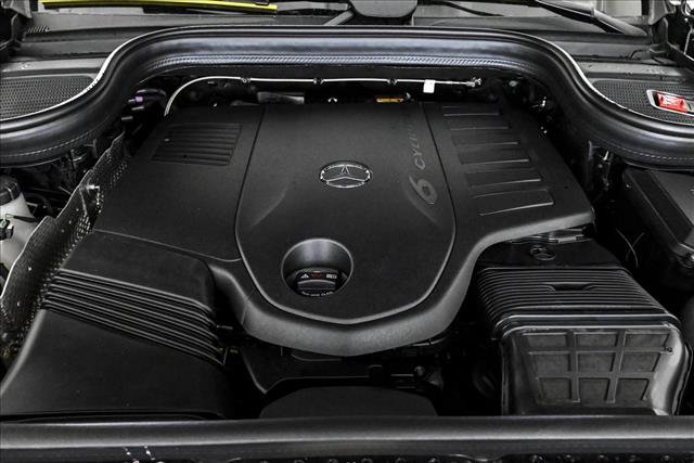 Used 2026 Mercedes-Benz GLS 450 4MATIC image 14