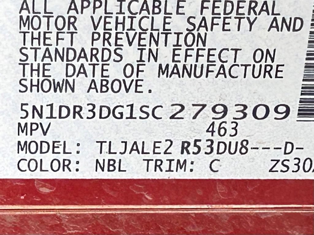 Certified 2025 Nissan Pathfinder Platinum w/ Cargo Package FWD image 59