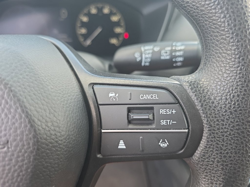 Used 2024 Honda HR-V LX image 16