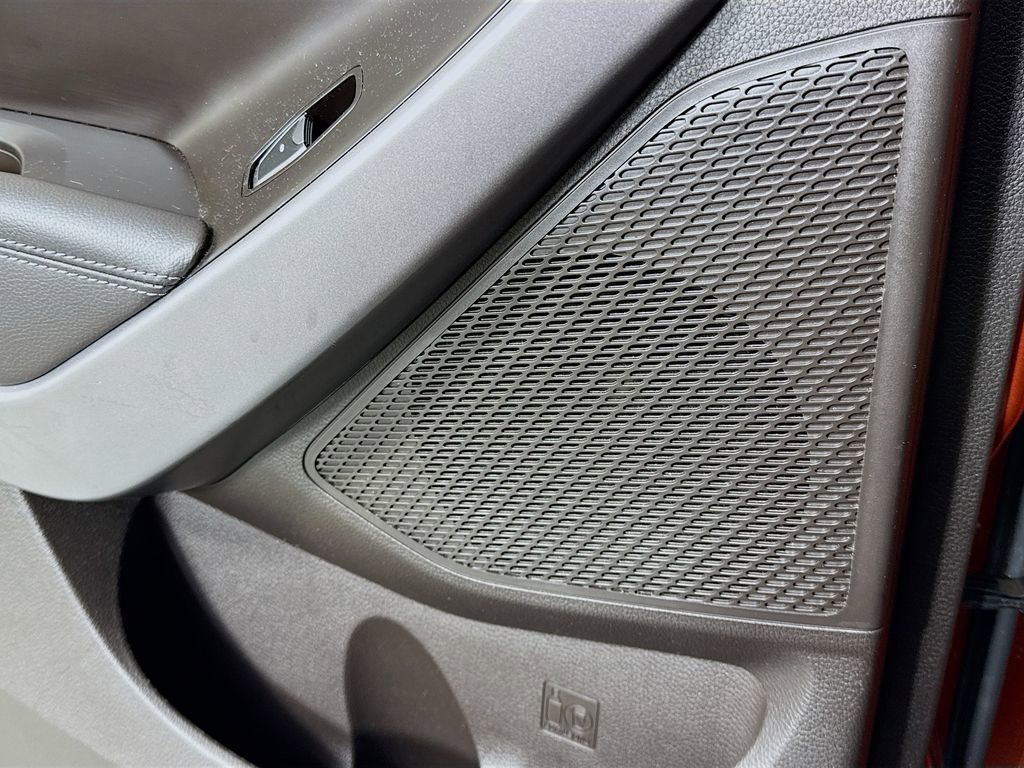 Used 2015 Hyundai Santa Fe Sport image 23