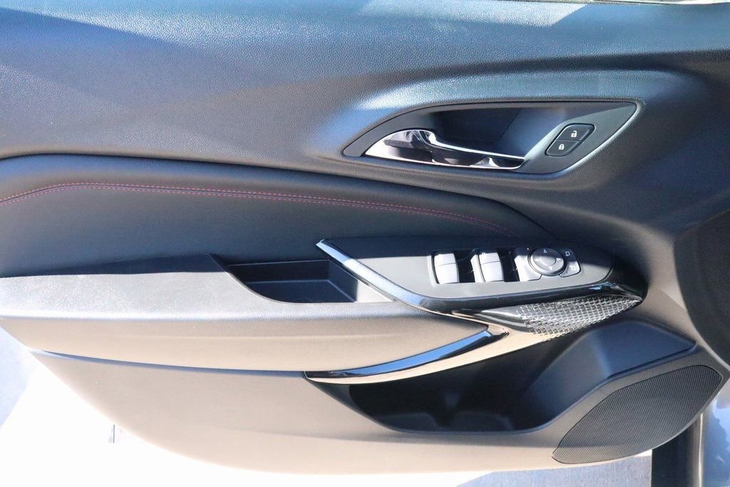 New 2026 Chevrolet Trax RS w/ Sunroof Package image 13