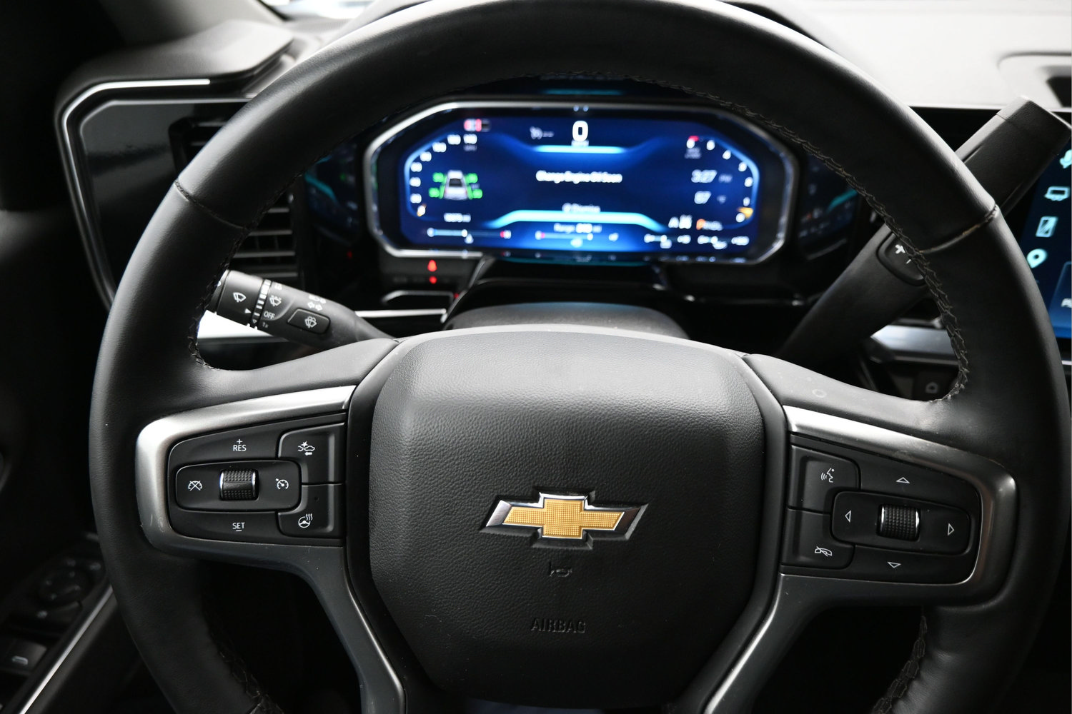 Used 2026 Chevrolet Silverado 1500 LT AWD/4WD image 12