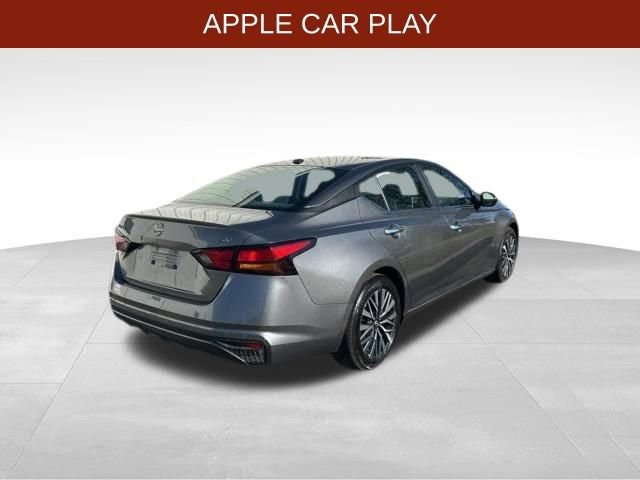 Used 2024 Nissan Altima 2.5 SV image 7