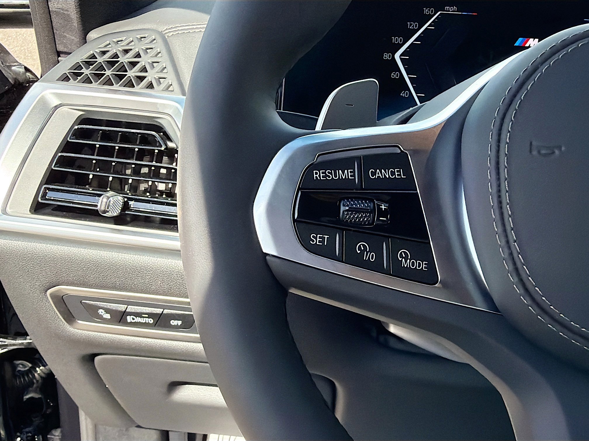 New 2026 BMW X7 xDrive40i w/ M Sport Package image 39