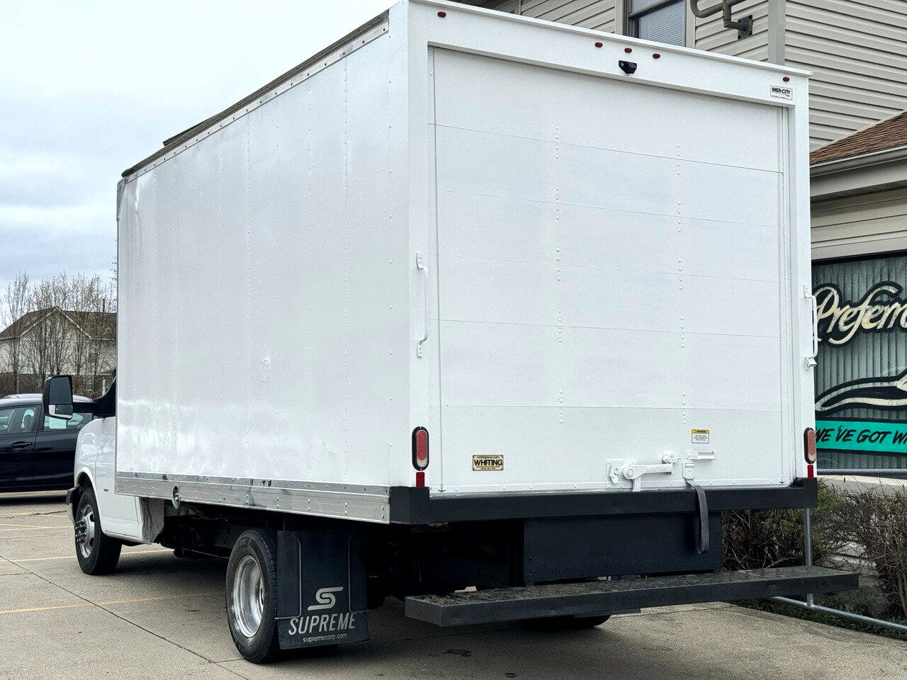 Used 2019 GMC Savana 3500 w/ Power Convenience Package image 6