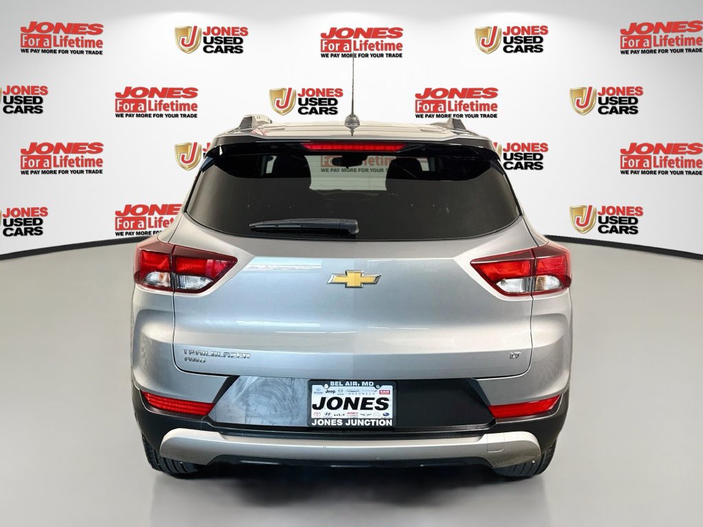 Used 2023 Chevrolet TrailBlazer LT AWD/4WD image 14
