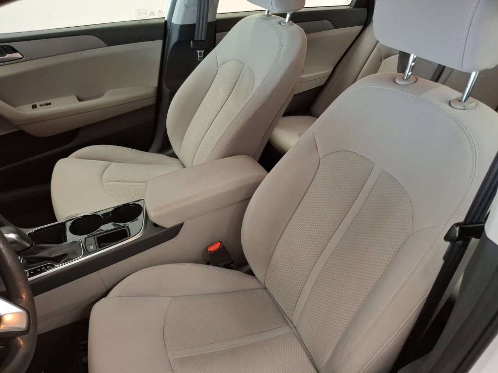 Used 2019 Hyundai Sonata SE image 15