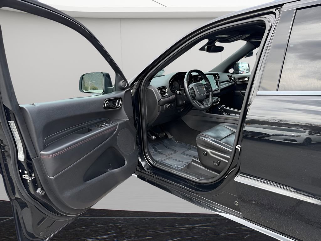 Used 2023 Dodge Durango GT image 16