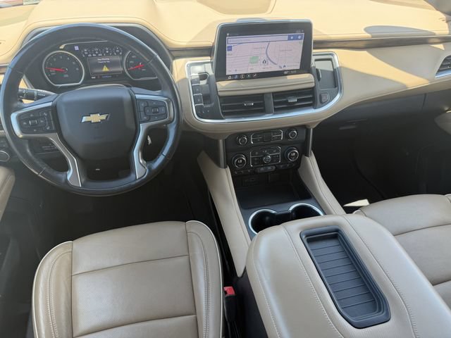 Used 2021 Chevrolet Tahoe Premier w/ Premium Package AWD/4WD image 18