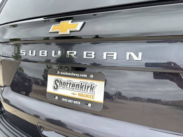New 2026 Chevrolet Suburban Premier w/ Sun And Tow Package AWD/4WD image 32