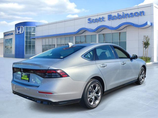 Certified 2024 Honda Accord EX-L image 4