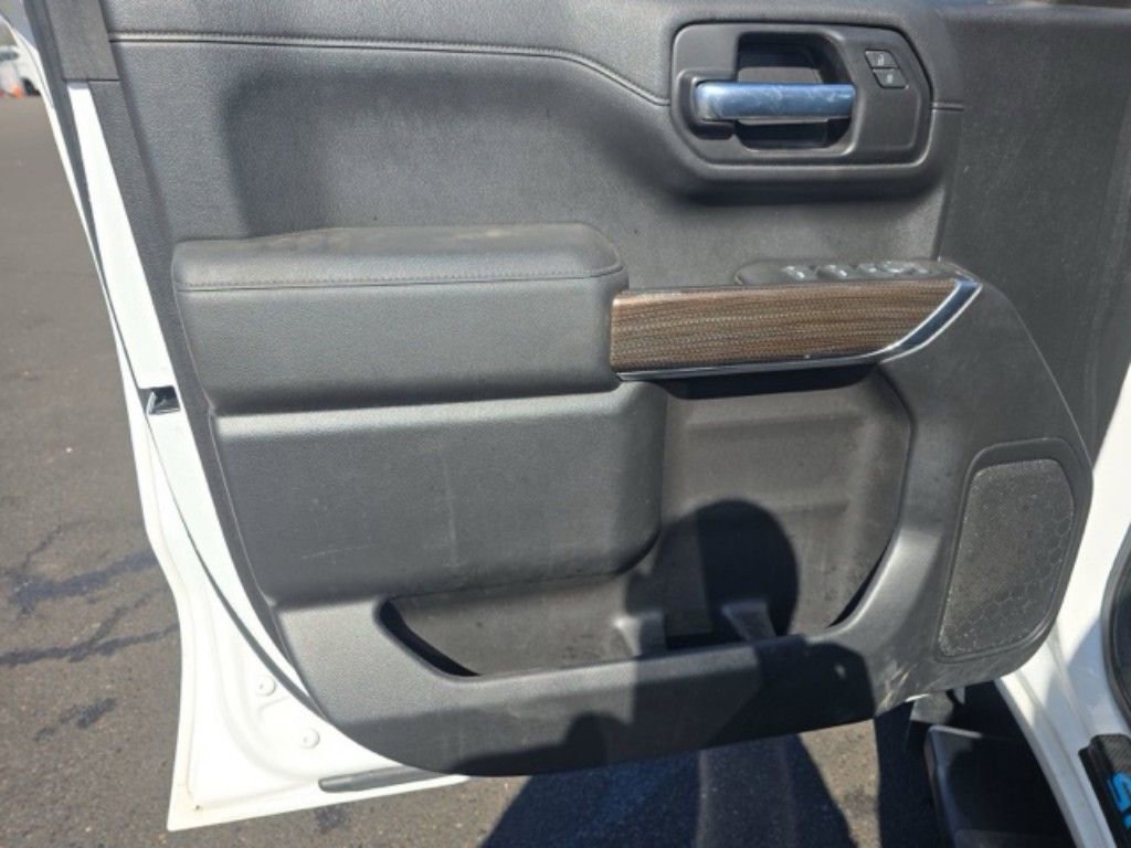 Used 2020 Chevrolet Silverado 1500 LT image 15