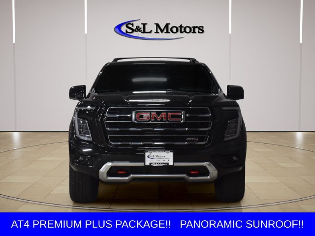 Used 2025 GMC Yukon AT4 w/ AT4 Premium Plus Package AWD/4WD image 2