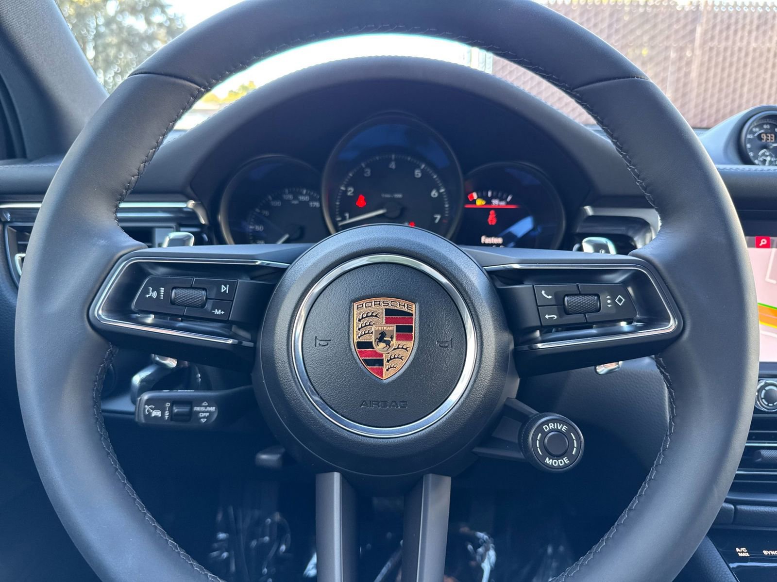 New 2026 Porsche Macan AWD/4WD image 26