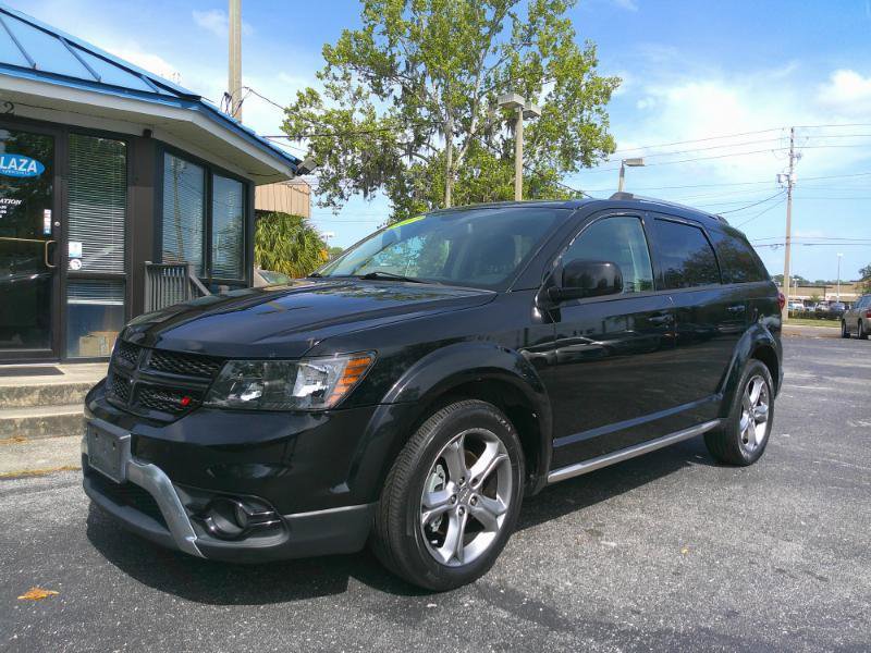 Used 2017 Dodge Journey Crossroad image 2