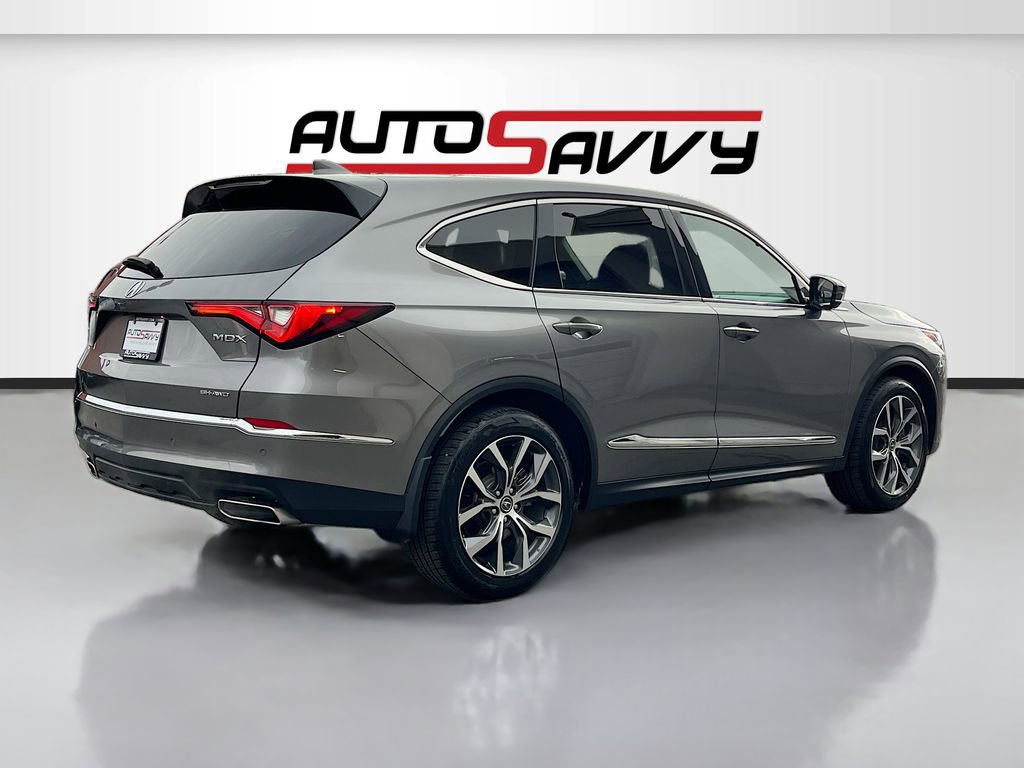 Used 2024 Acura MDX SH-AWD w/ Technology Package image 7