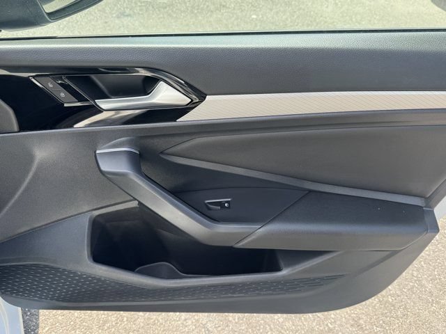 Used 2019 Volkswagen Jetta R-Line FWD image 31