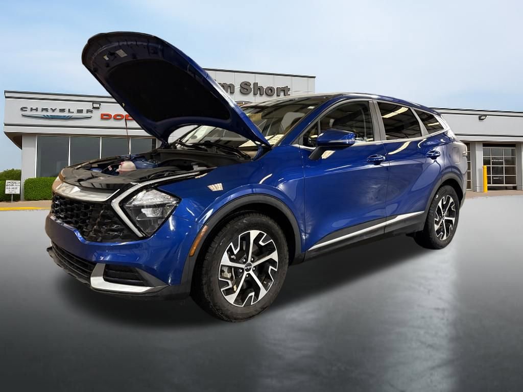 Used 2023 Kia Sportage EX image 15