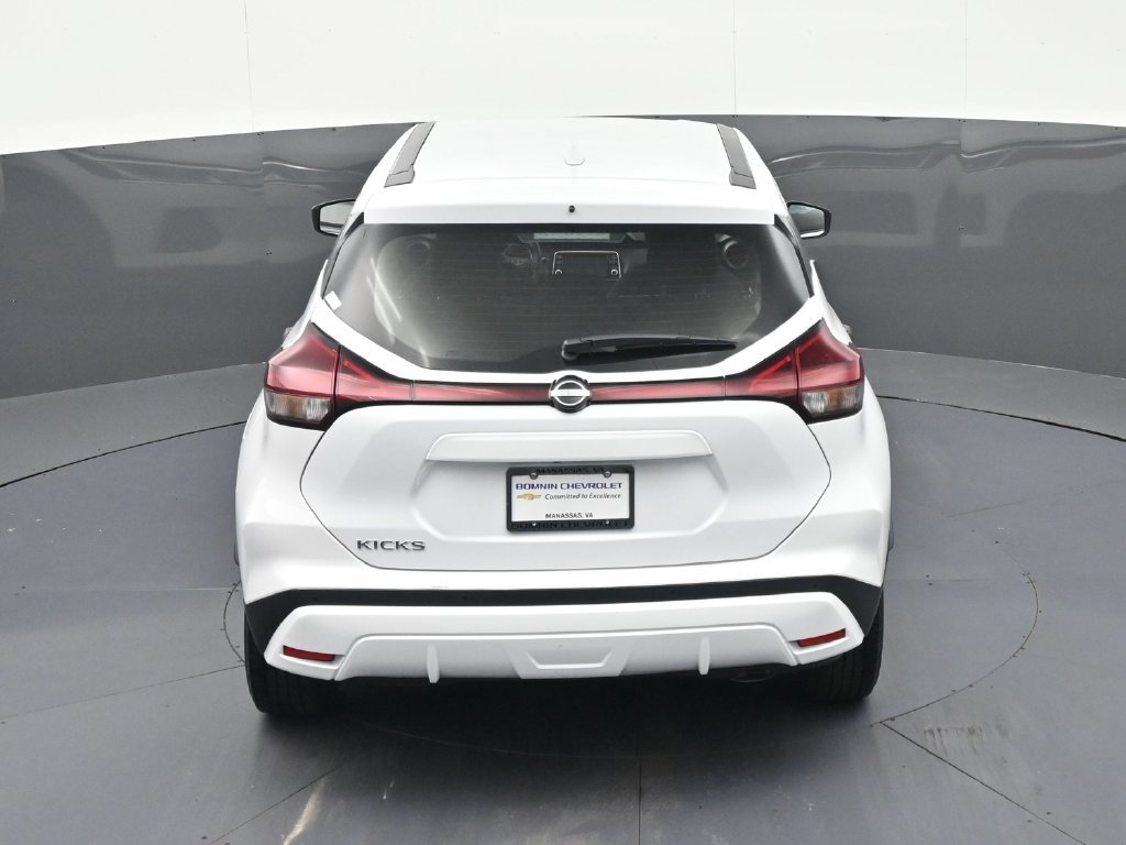 Used 2024 Nissan Kicks S FWD image 21