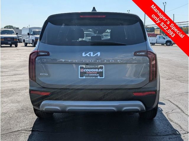 Used 2022 Kia Telluride LX image 6