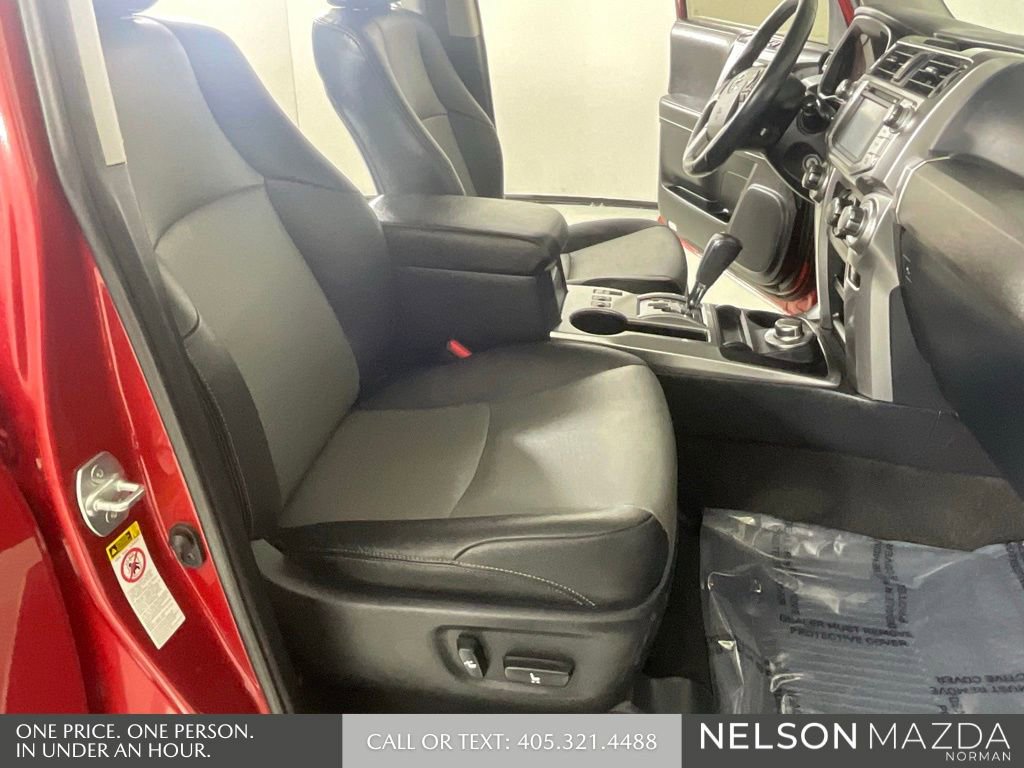 Used 2019 Toyota 4Runner SR5 Premium AWD/4WD image 30