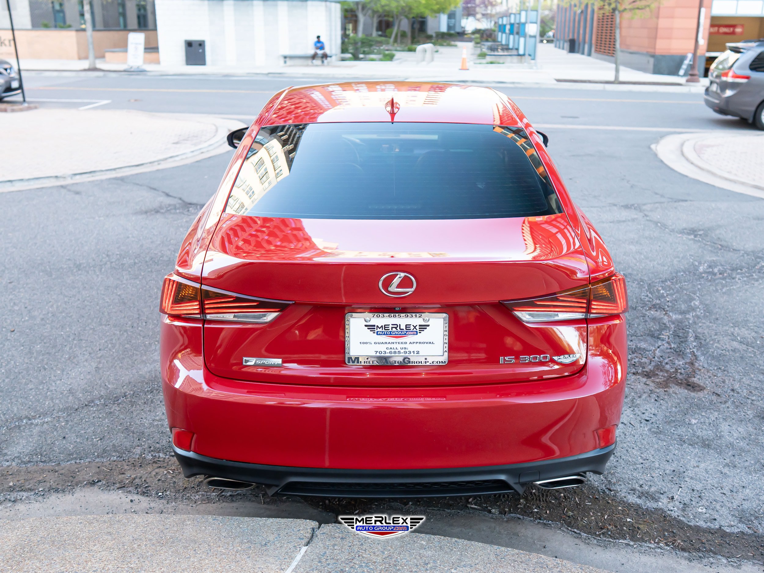 Used 2018 Lexus IS 300 F Sport w/ F Sport Package RWD image 6
