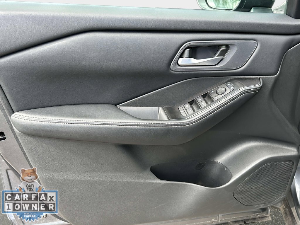 Certified 2026 Nissan Rogue SV AWD/4WD image 17