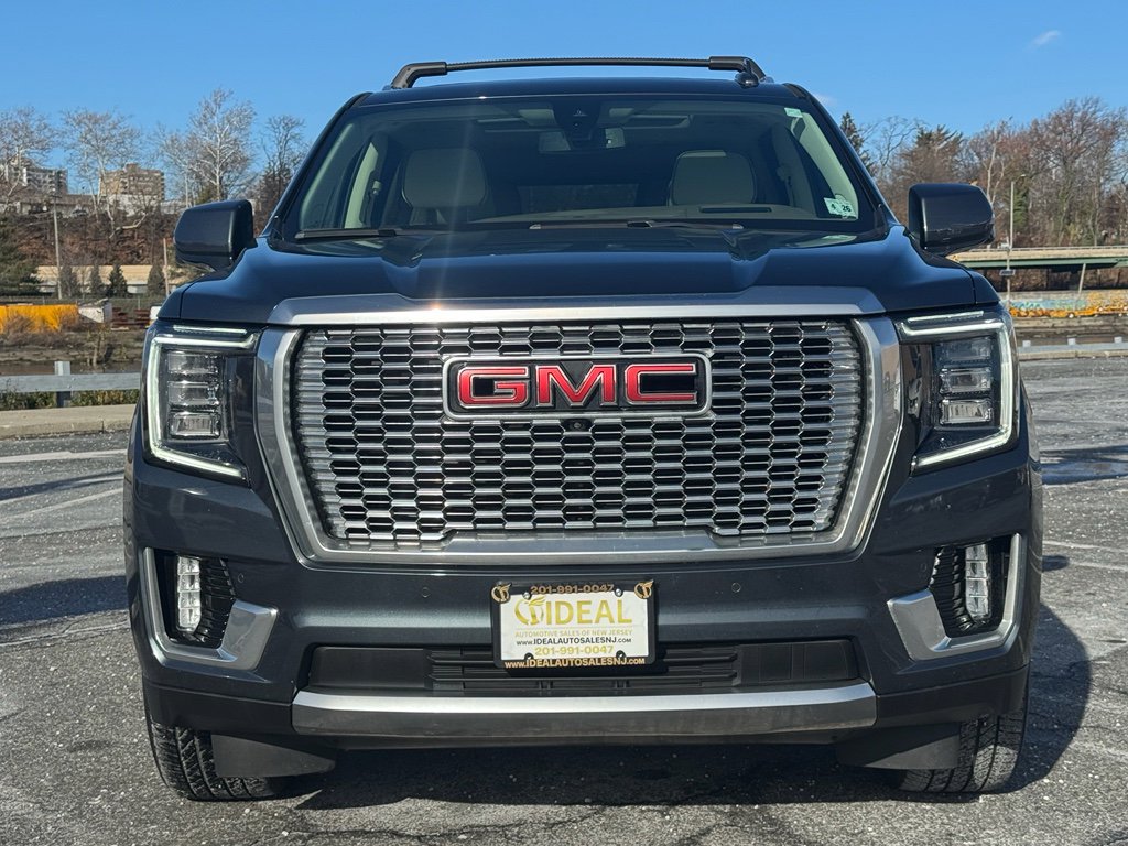 Used 2021 GMC Yukon Denali image 2