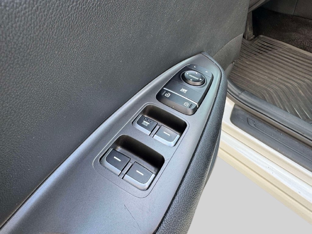 Used 2019 Kia Optima LX w/ LX Premium Package FWD image 16