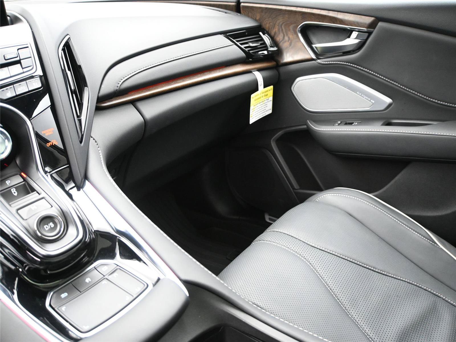 Used 2024 Acura RDX SH-AWD w/ Advance Package image 5